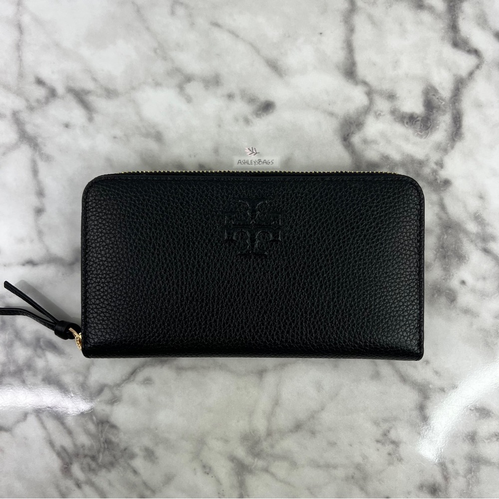 Tory Burch Black Pebbled Leather Zip Wallet with Card Holder and Gold Chain - Picture 2 of 12